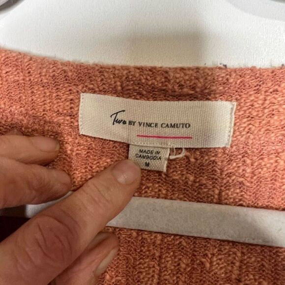 Two by Vince Camuto Peach Pink Vneck Button Up Top Blouse Textured - Picture 5 of 9